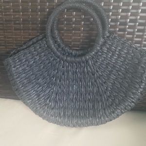 Women woven purse